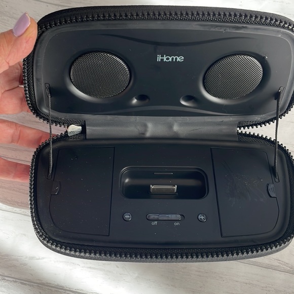 I HOME Portable Speakers